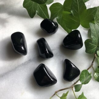 Obsidian svart